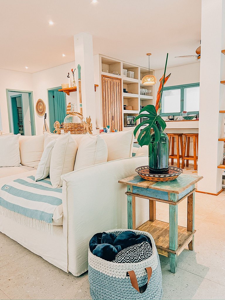 5824 - Trilha exclusiva para praia + Serviços