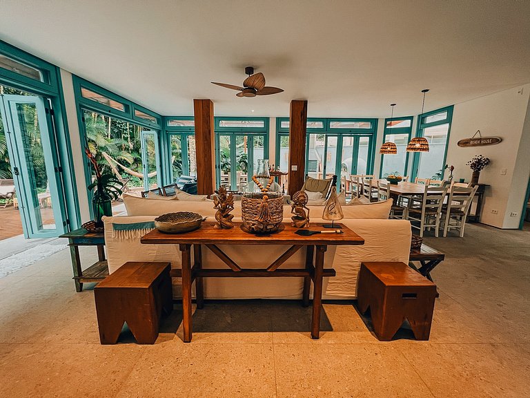 5824 - Trilha exclusiva para praia + Serviços