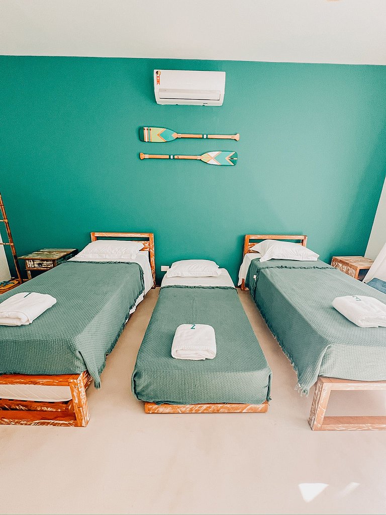 5824 - Trilha exclusiva para praia + Serviços