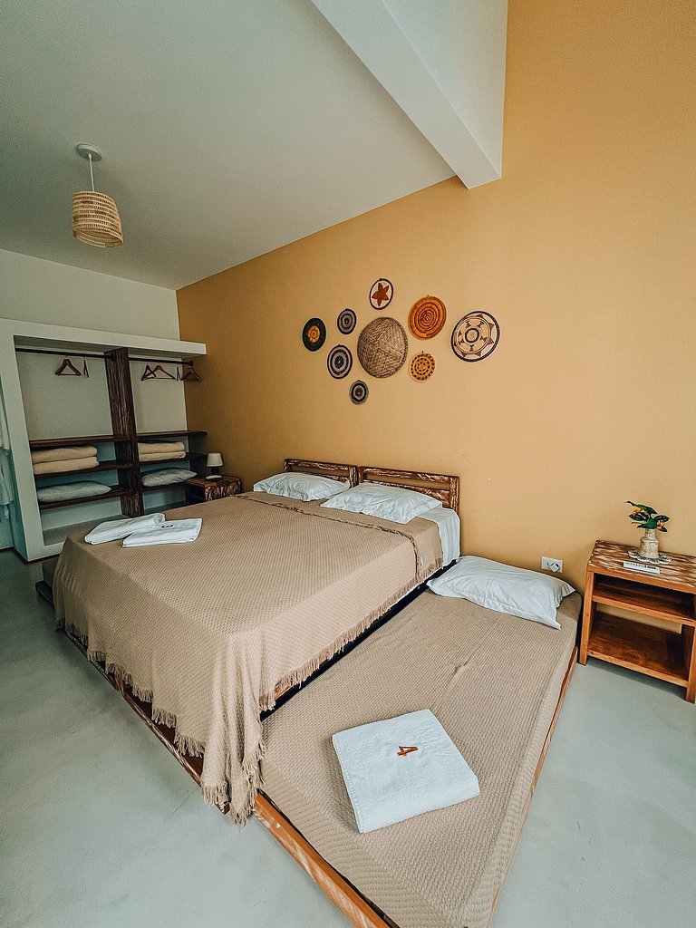 5824 - Trilha exclusiva para praia + Serviços