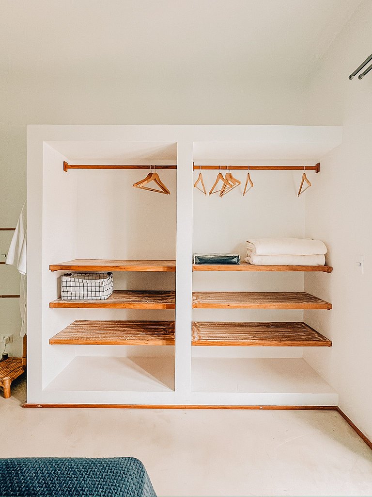 5824 - Trilha exclusiva para praia + Serviços