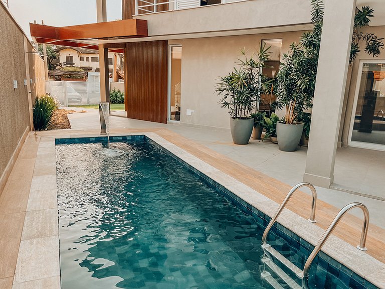 Casa 5224 - Nova, 5 suítes, piscina e área gourmet