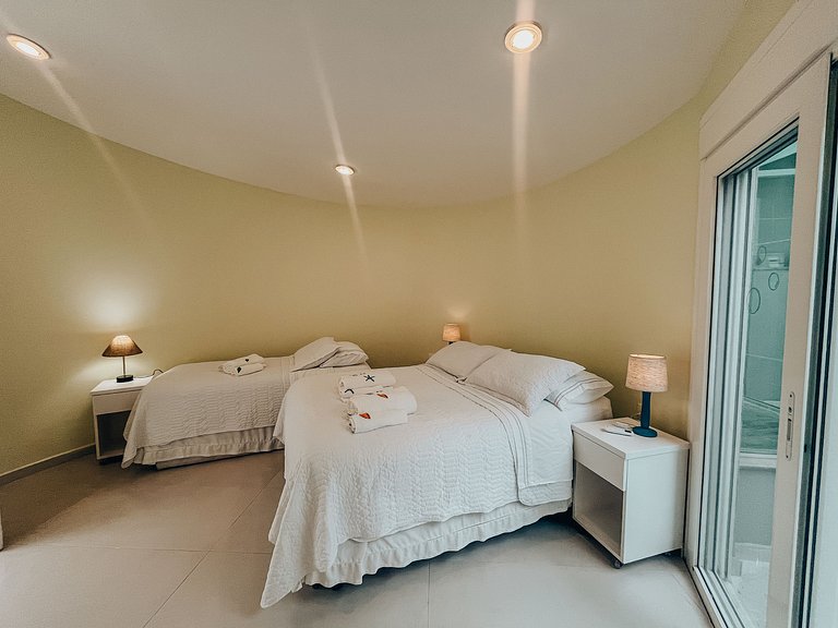 Casa 5524 - Pé na areia, 6 suítes + Serviços