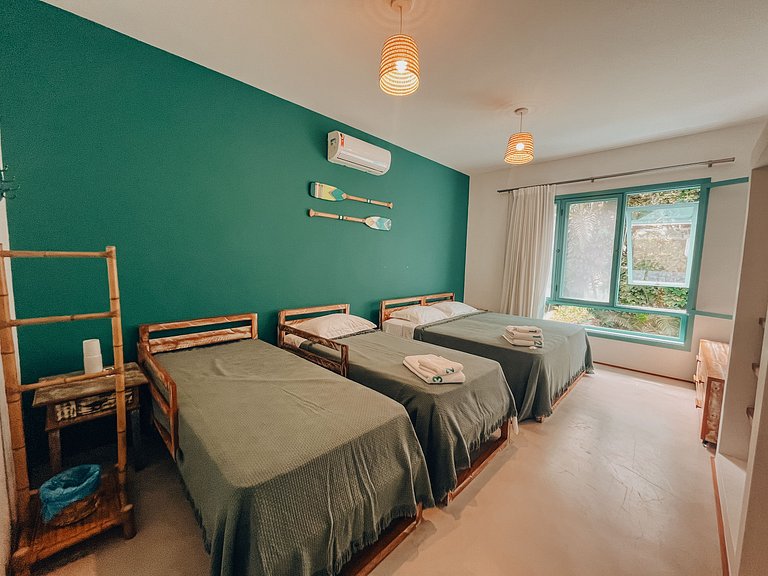 5824 - Trilha exclusiva para praia + Serviços