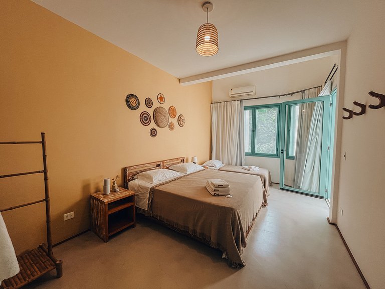 5824 - Trilha exclusiva para praia + Serviços