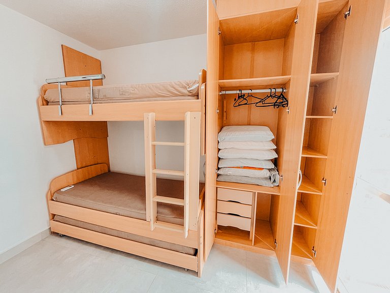 Apto 5925 - Todo climatizado e com serviço de praia