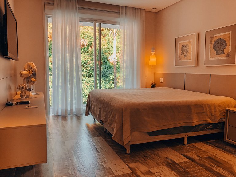 Casa 6225 - 5 suítes, piscina, sauna e translado para praia