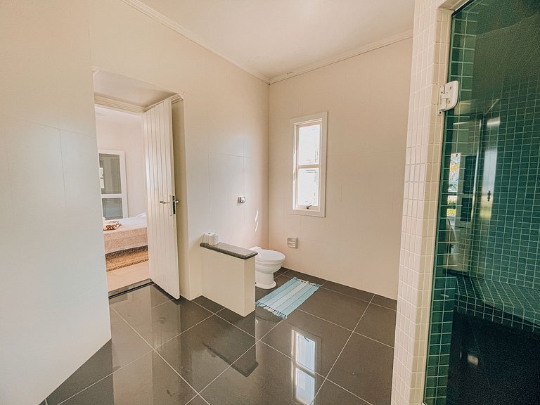Casa pé na areia | Praia de Guaratuba, Bertioga SP