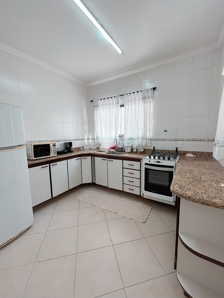 Casa 4324 – Pronta para morar ou investir: Piscina ensolarad