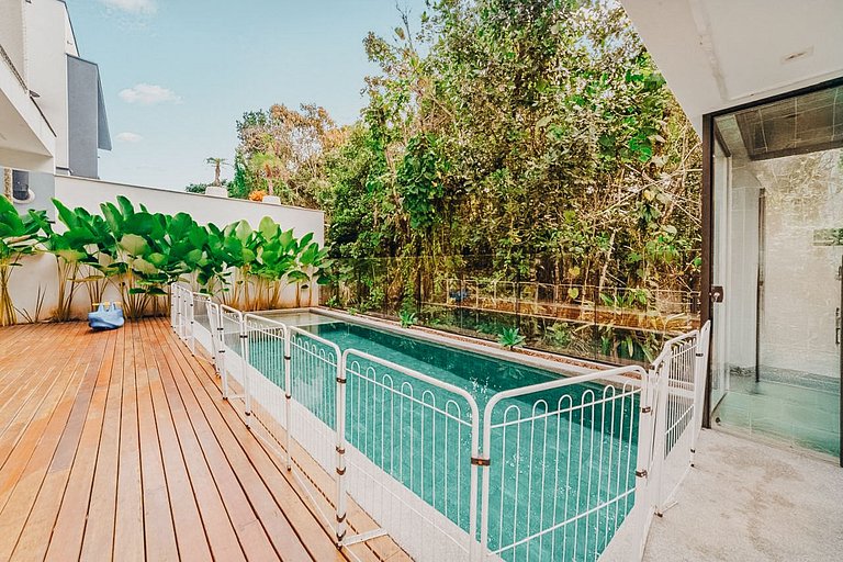 Casa 7525 - Vista para a mata com piscina - Mod24