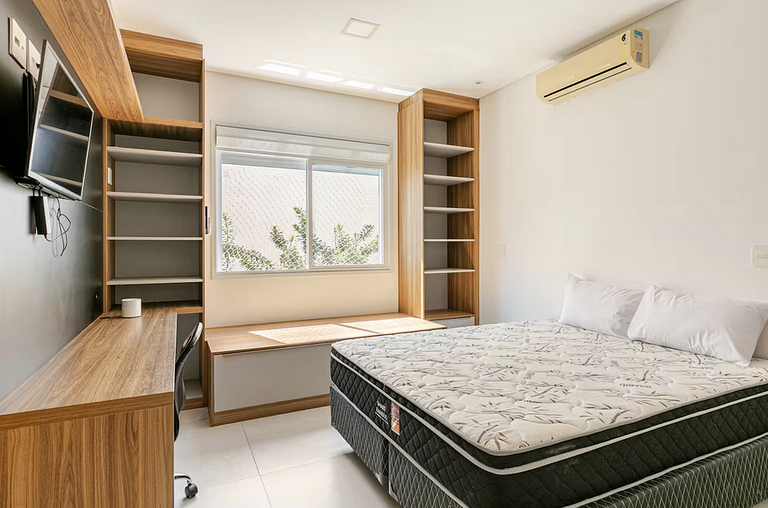 Casa 7025 - Alto padrão, 6 suítes com piscina - Mod24