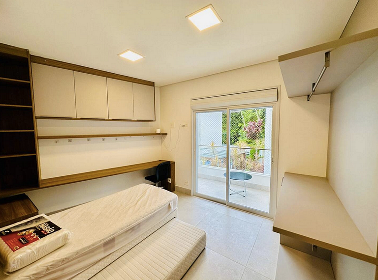 Casa 7025 - Alto padrão, 6 suítes com piscina - Mod24