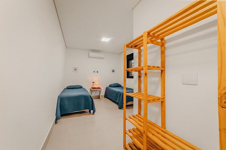 Casa 7525 - Vista para a mata com piscina - Mod24