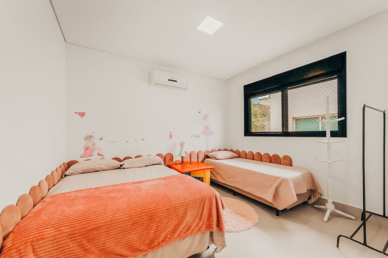 Casa 7525 - Vista para a mata com piscina - Mod24