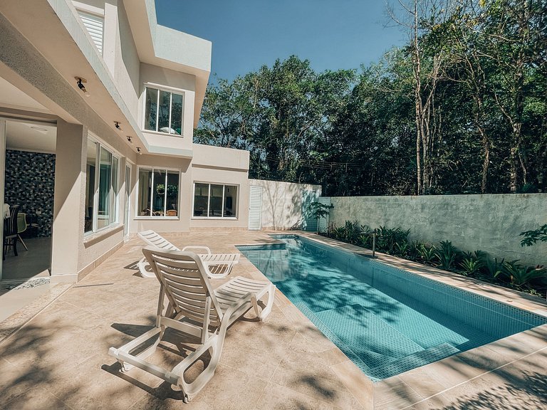 Casa 7825 - Charmosa residência lado Serra