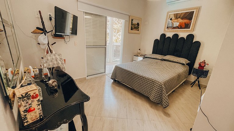 Casa 9125 - 6 suítes, 18 pessoas + Serviços