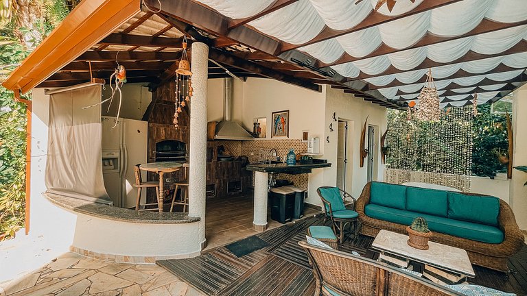 Casa 9125 - 6 suítes, 18 pessoas + Serviços