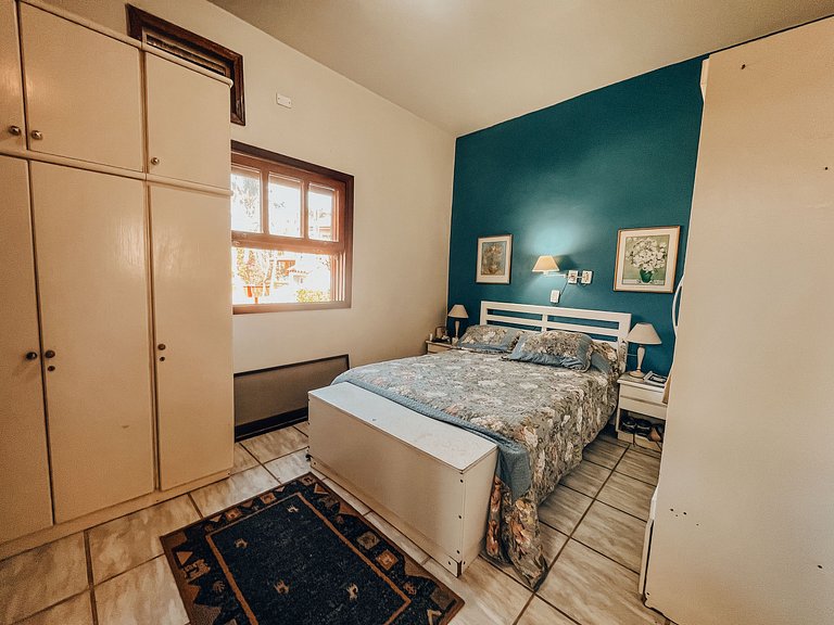 Casa 9425 - Charmosa Casa Pé na Areia recuado, 4 Suítes e vi