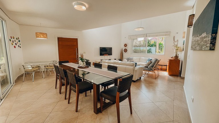 Casa 9025 - Condomínio fechado + praia vazia + piscina: a co