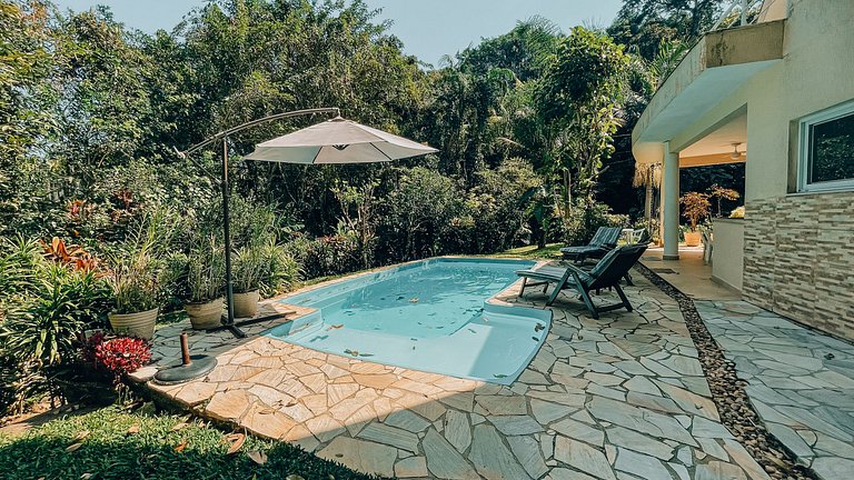 Casa 9025 - Condomínio fechado + praia vazia + piscina: a co