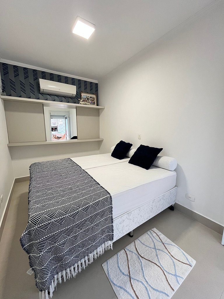 Apto 8725 - Varanda com churrasqueira e nenhum vizinho à vis