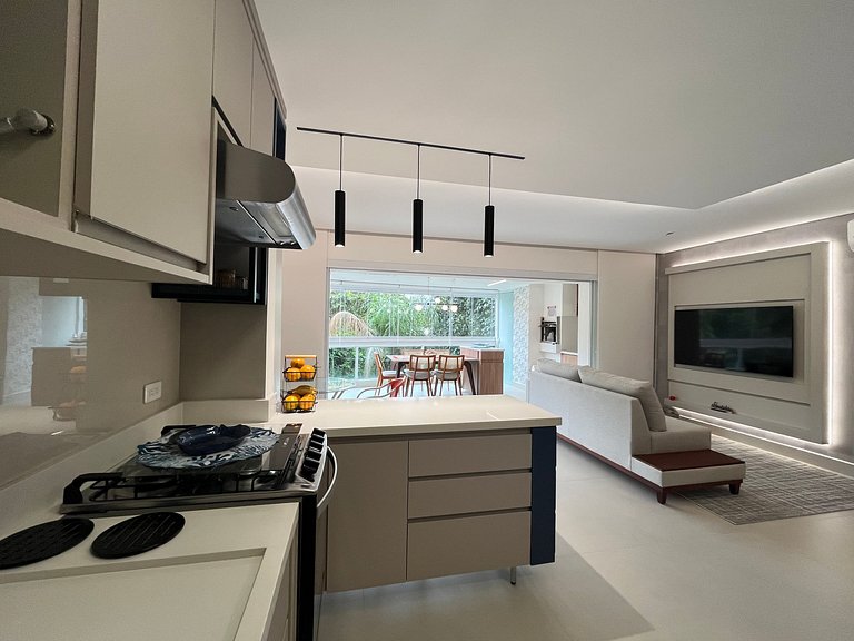 Apto 8725 - Varanda com churrasqueira e nenhum vizinho à vis