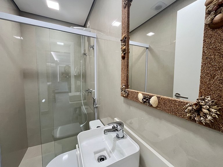 Apto 8725 - Varanda com churrasqueira e nenhum vizinho à vis