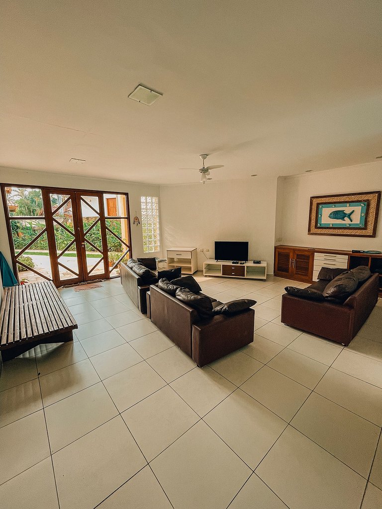 Casa 3624 - Pé na Areia Recuada, Charme, Espaço e Potencial