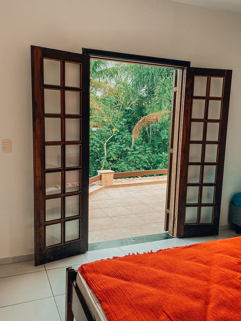 Casa 3624 - Pé na Areia Recuada, Charme, Espaço e Potencial