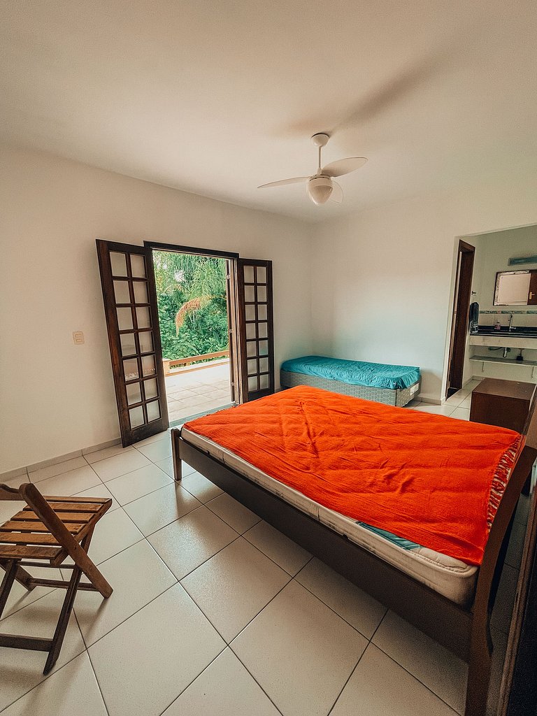 Casa 3624 - Pé na Areia Recuada, Charme, Espaço e Potencial