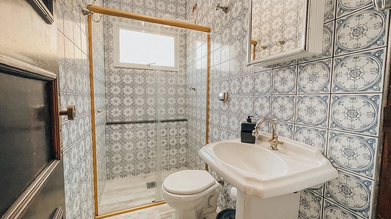 Casa 9325 - Com alma de fazenda e a poucos passos do mar