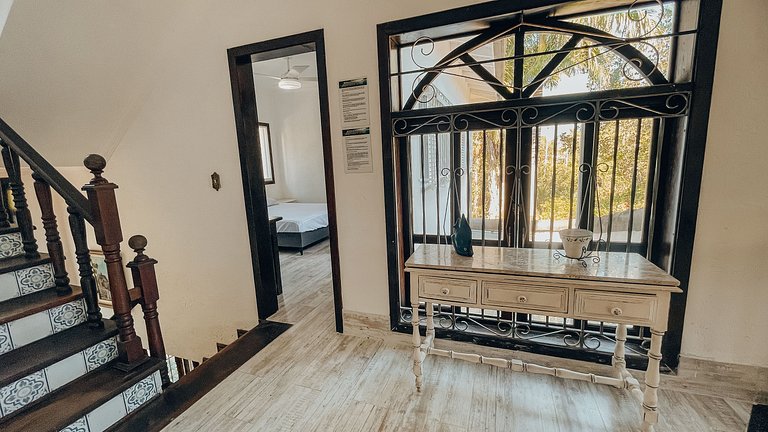 Casa 9325 - Com alma de fazenda e a poucos passos do mar