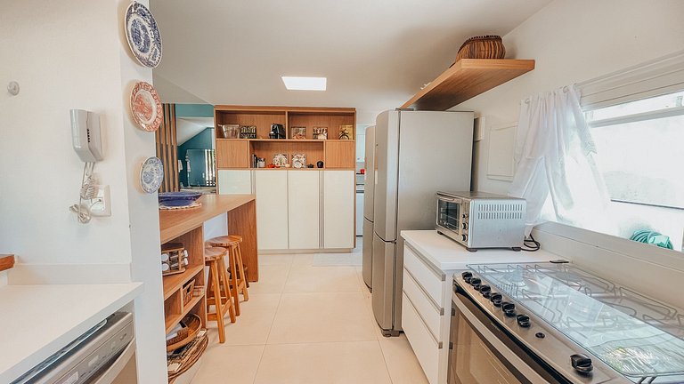 Casa 9524 - Pé na Areia e Vista para o Mar – Condomínio Pont