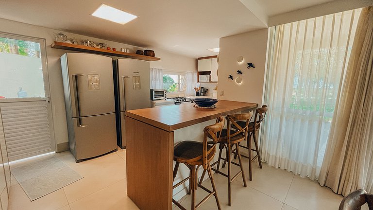 Casa 9524 - Pé na Areia e Vista para o Mar – Condomínio Pont