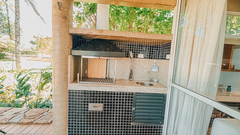 Casa 9524 - Pé na Areia e Vista para o Mar – Condomínio Pont