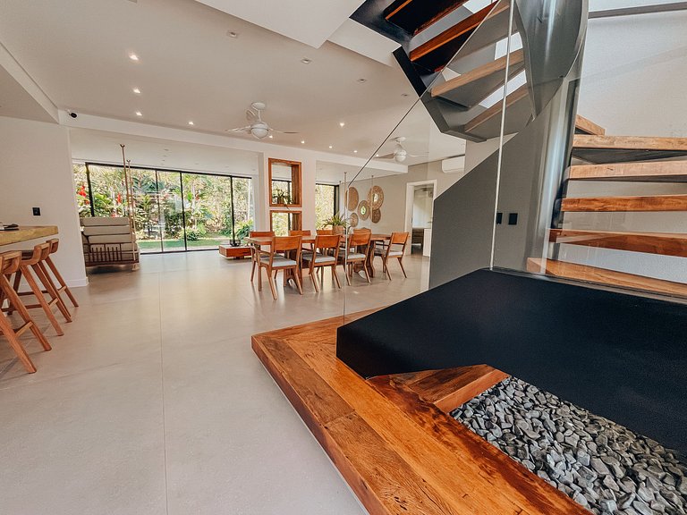 Casa 2322 - Sofisticação e Conforto: Jacuzzi com Vista + Pis