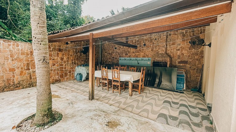 Casa com piscina e 3 suítes | Praia de Guaratuba
