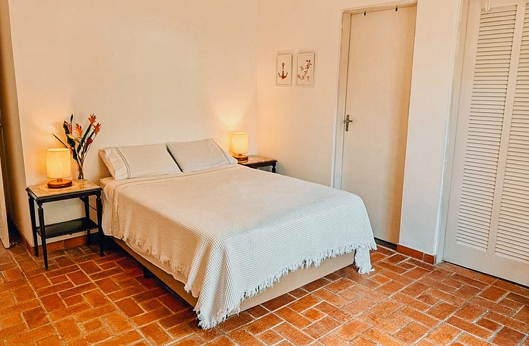 Casa 2522 - 5 quartos com trilha exclusiva para praia