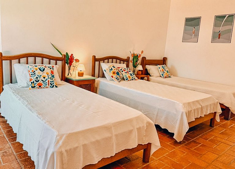 Casa 2522 - 5 quartos com trilha exclusiva para praia