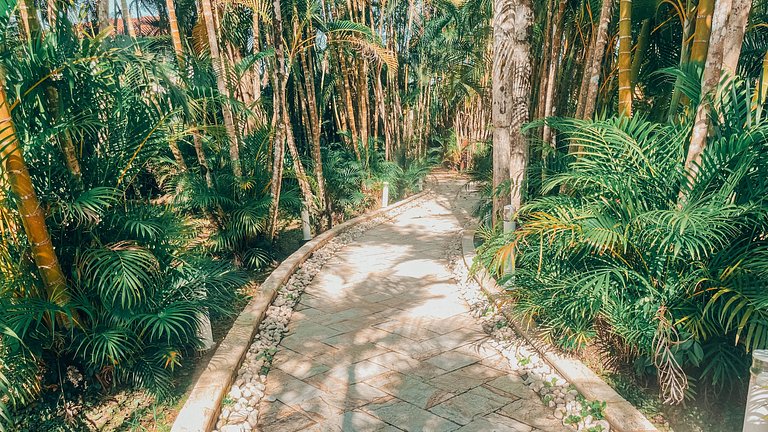 Casa 1626 - Casa com Trilha Exclusiva para a Praia + Área Go