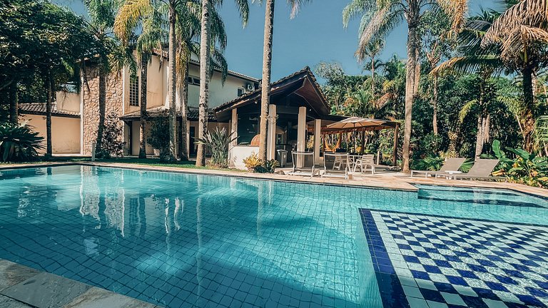 Casa 1726 - Casa com Trilha Exclusiva para a Praia + Área Go