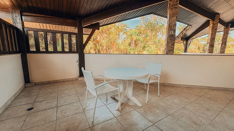 Casa com piscina a 130 m da praia | Guaratuba, Bertioga SP