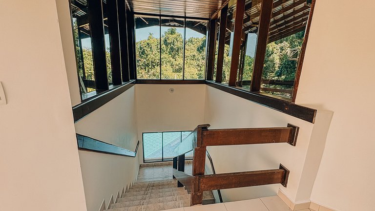 Casa à venda com 4 dormitórios | Guaratuba, Bertioga SP