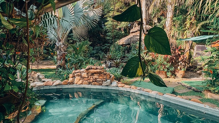 Casa 2226 - Oásis particular com trilha exclusiva para praia