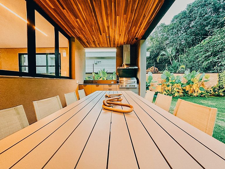 Casa 5124 - Novíssima, 5 suítes na melhor localização da Riv