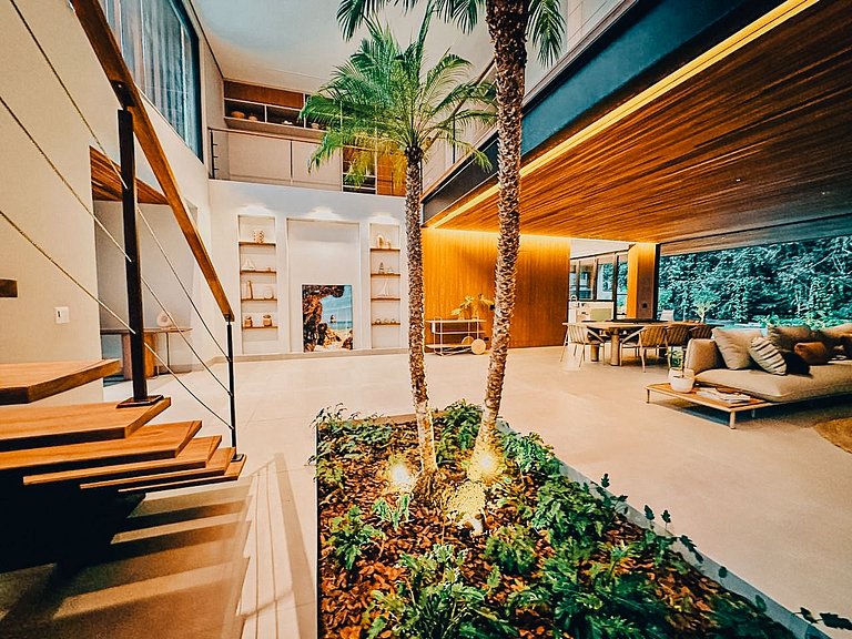 Casa 5124 - Novíssima, 5 suítes na melhor localização da Riv