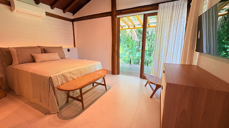 Casa 2526 - Piscina orgânica aquecida e 5 suítes na Riviera