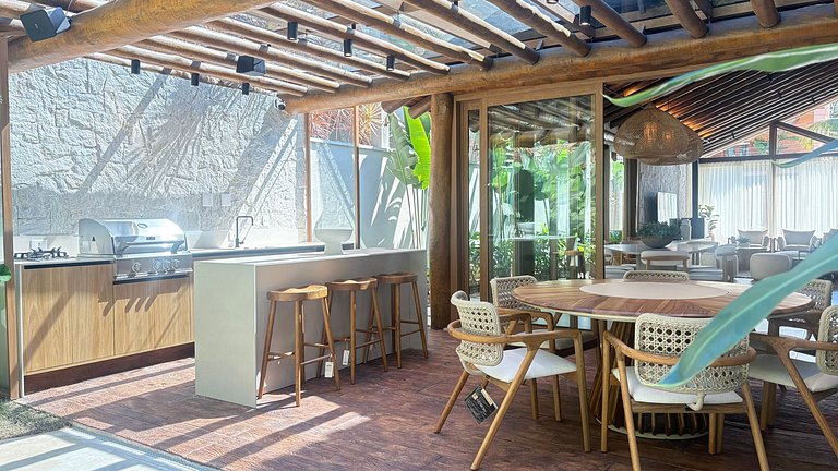 Casa 2526 - Piscina orgânica aquecida e 5 suítes na Riviera