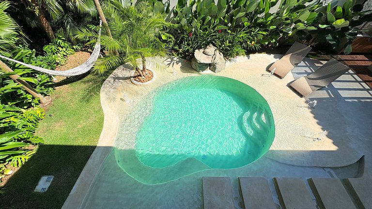 Casa 2526 - Piscina orgânica aquecida e 5 suítes na Riviera
