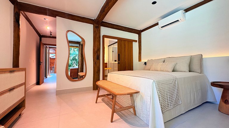 Casa 2526 - Piscina orgânica aquecida e 5 suítes na Riviera